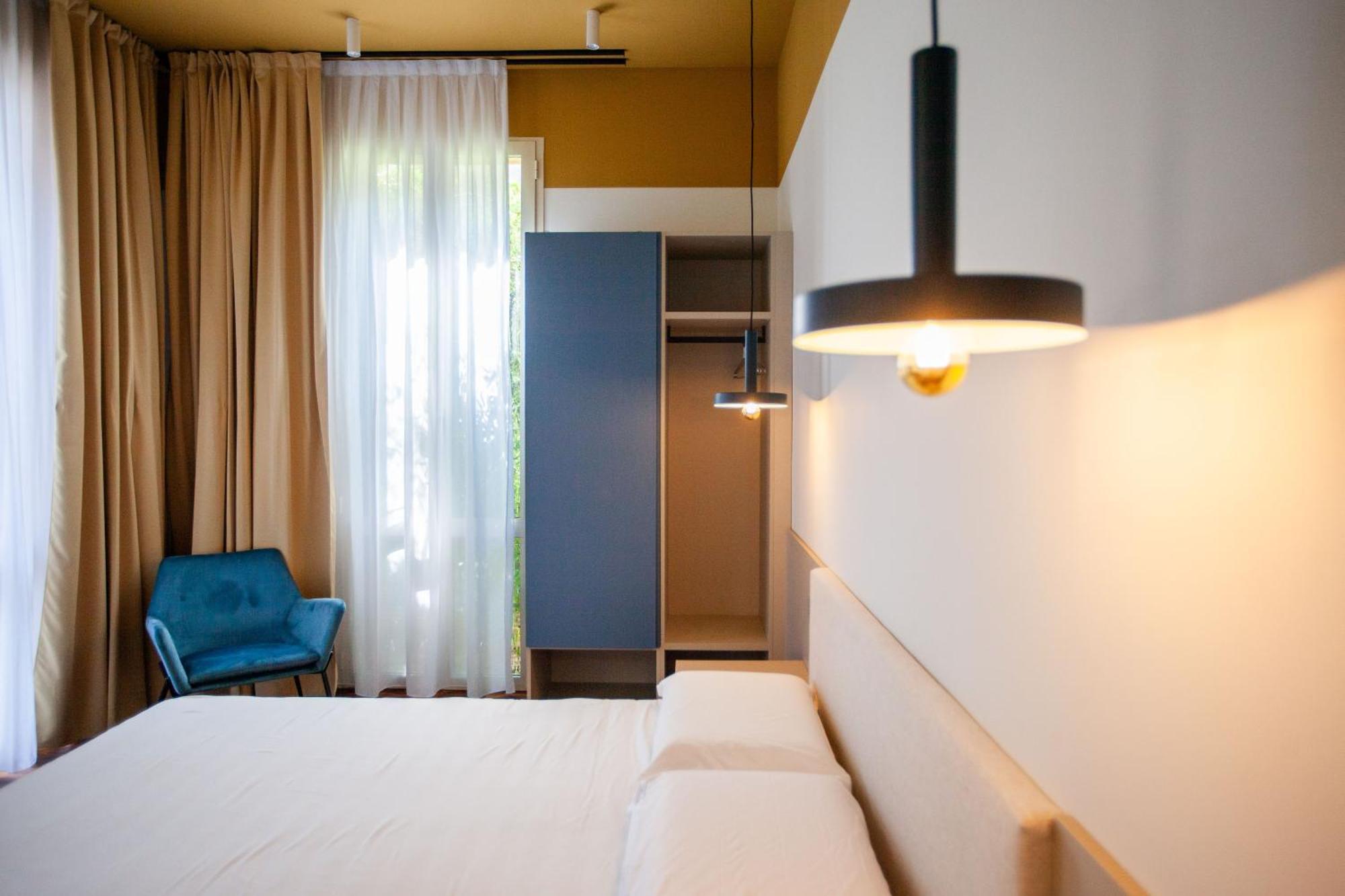 Hotel Cvm 19 Mailand Exterior foto